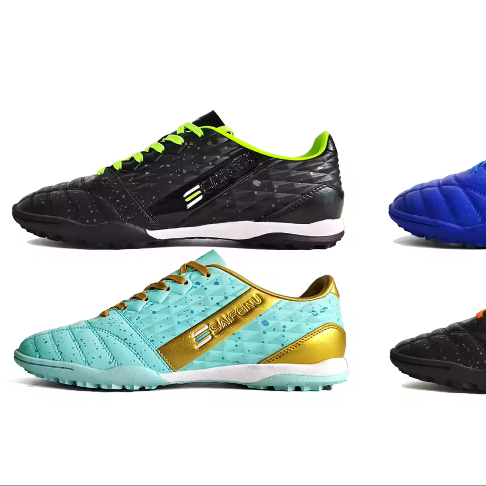 Stock Adult Sports Soccer Shoes Synthetic Football Boots Wholesale Cheap Price Professional Men's RTS Rubber Soccer Turf Boots