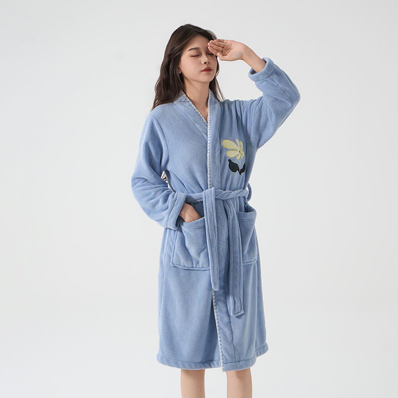 Women Coral Fleece Embroidered Pajamas Bathrobe Quick-Dry Home Sleepwear All Seasons
